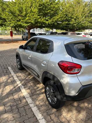 RENAULT KWID 1.0 12V SCE FLEX INTENSE MANUAL RENAULT KWID 1.0 12V SCE FLEX INTENSE MANUAL